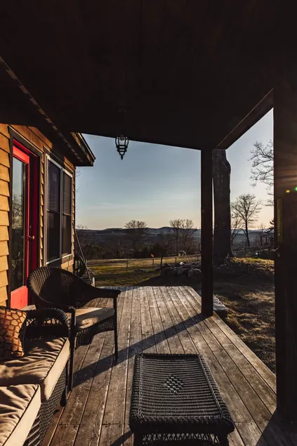 The Lil'house - A Mountain Top Modern Cottage - Image 1