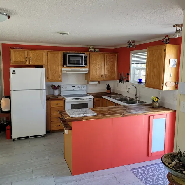 An entire house to yourself. - Image 1