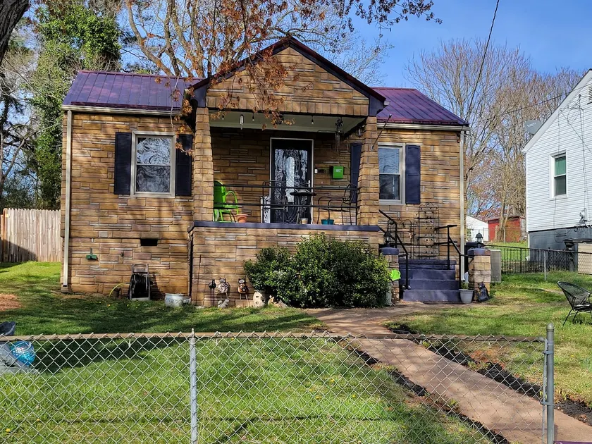 Stone Cottage - Image 1
