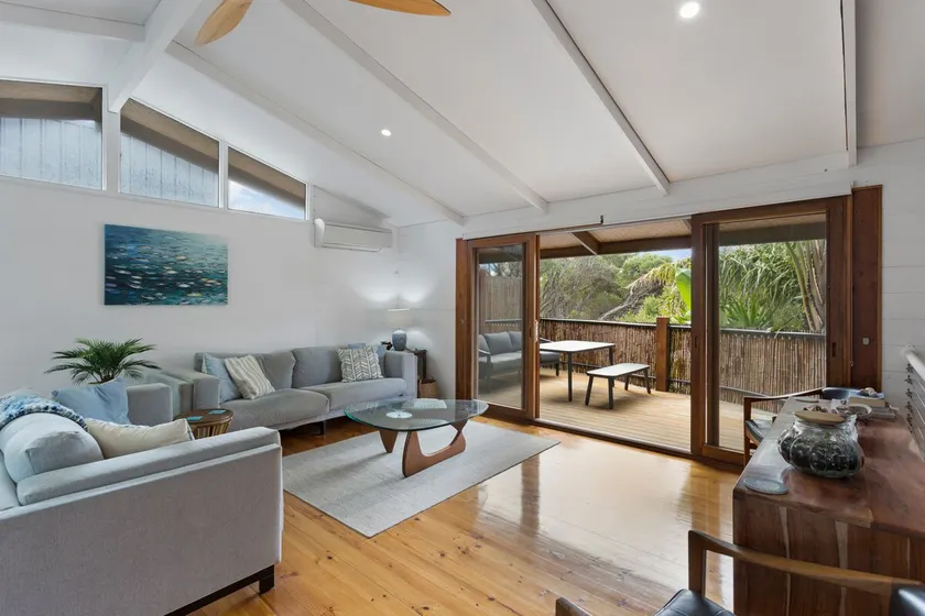 Private & Exotic Island Home Close to Beach Access - Image 1