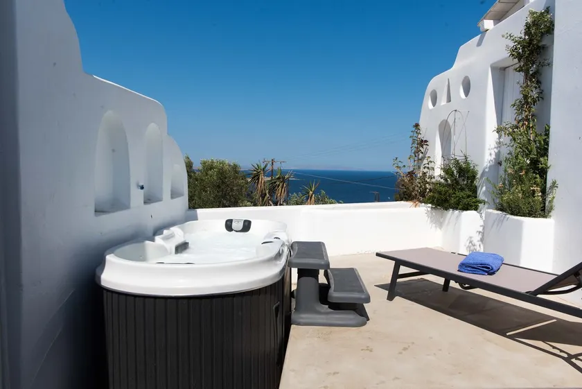 Bella View Mykonos Town Suites - Image 1