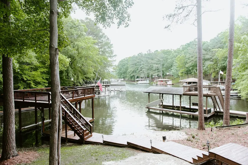 Lake Gaston Lizard Creek in quiet cove! - Image 1