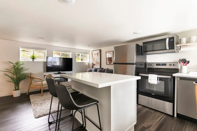 Modern, Bright 1bd Basement Apt in Madrona w/Full Kitchen - Image 1
