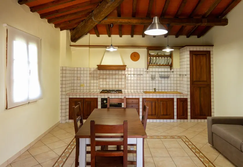 Montevecchio Apartments, spacious three-room apartment - Image 1