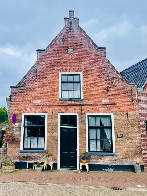 De Scheve Deur - Image 1