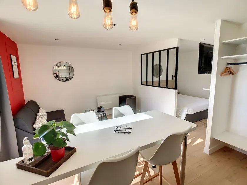 Cozy Superior Apartment #3 - Image 1
