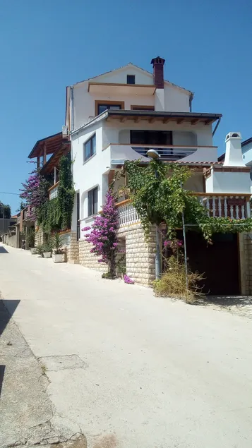 Apartman Roko+free parking place - Image 1