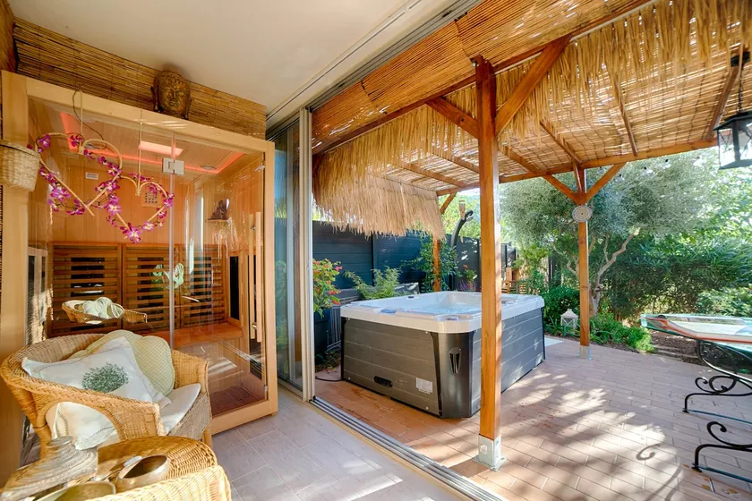 The Bali Suite & Spa - Image 1