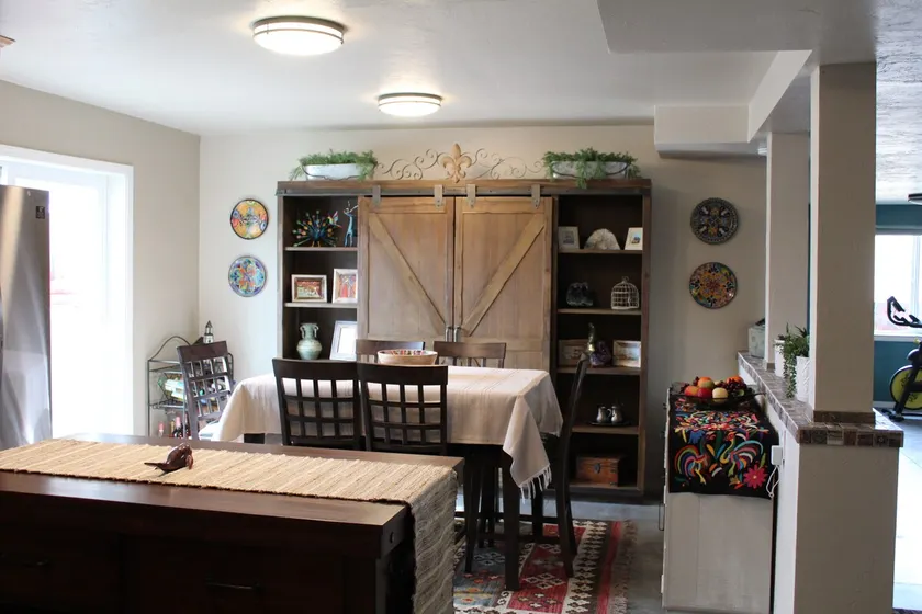 Daylight Basement. - Image 1