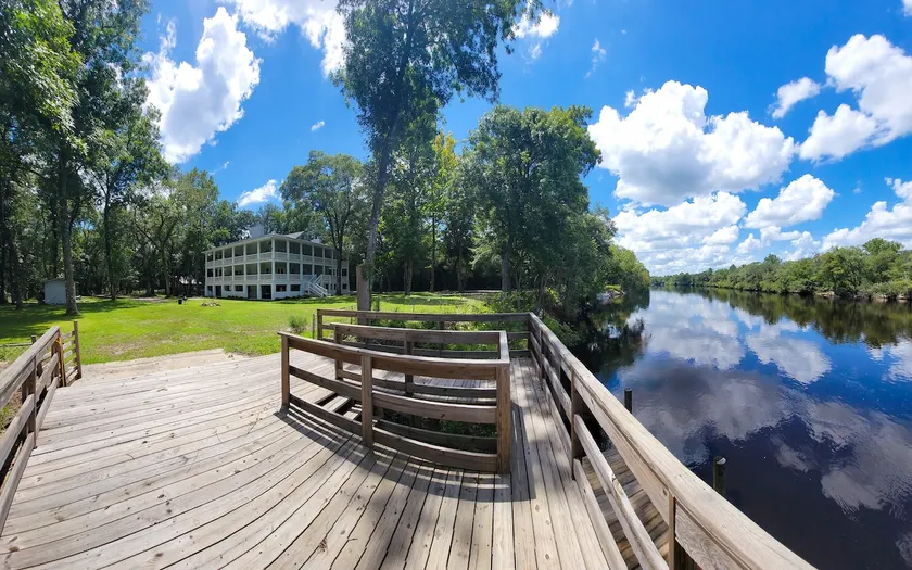 Suwannee River Manor - Image 1