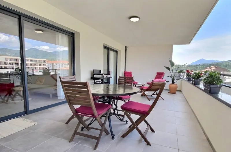 Beautiful apartment in the center of Folelli - Image 1