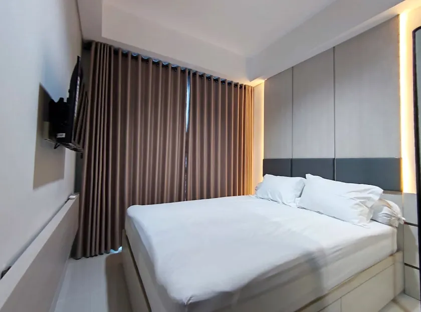 Minimalist Studio Apartment at Puri Mansion - Image 1