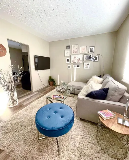 Meet Madison ~ Dog-Friendly Gem Near 17 Ave SW - Image 1