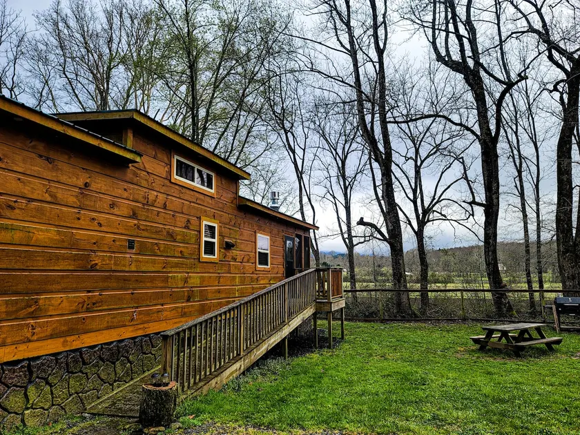 Deer Riverfront Cabin - Image 1