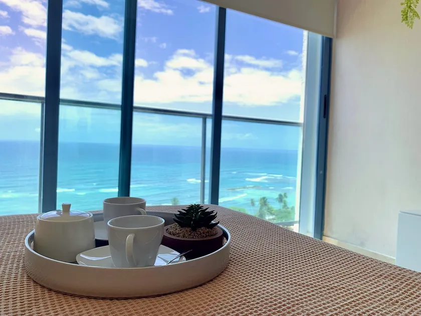 Wonderful stay, steps from the beach - Image 1
