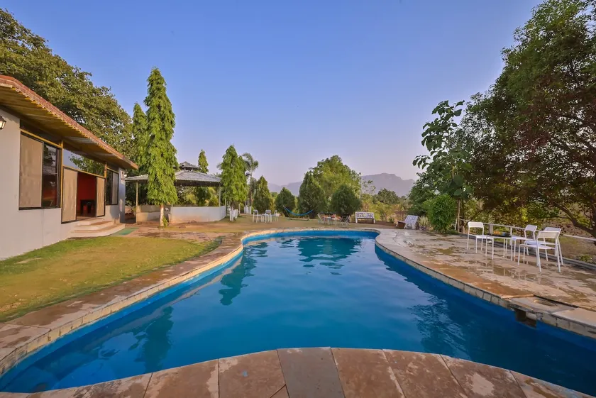 Tuscan Farms: Villa Accommodating 16 to 24 Adults. - Image 1