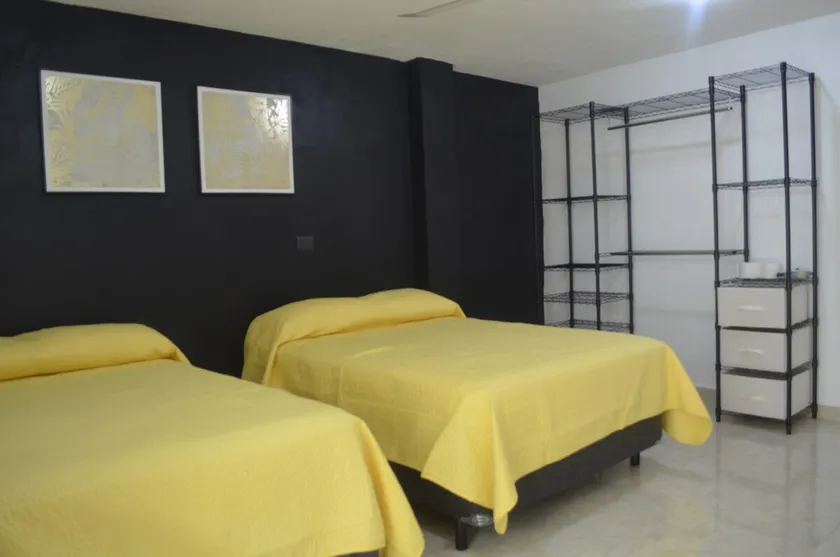 Fresh apartment and excellent location - Image 1
