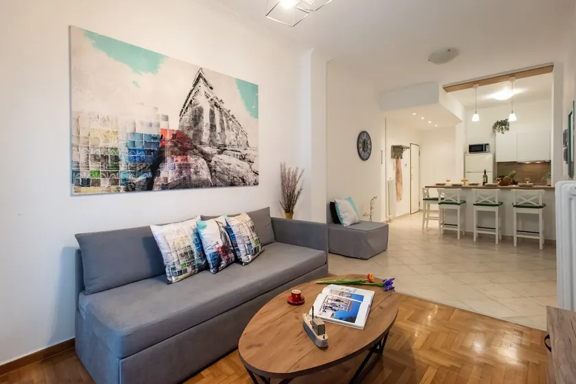 Blue Ark Comfort near Acropolis - Image 1