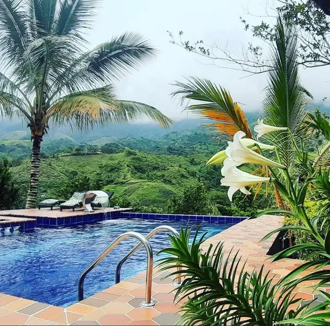 Villa Esperanza coffee farm and Catedral cabin - Image 1