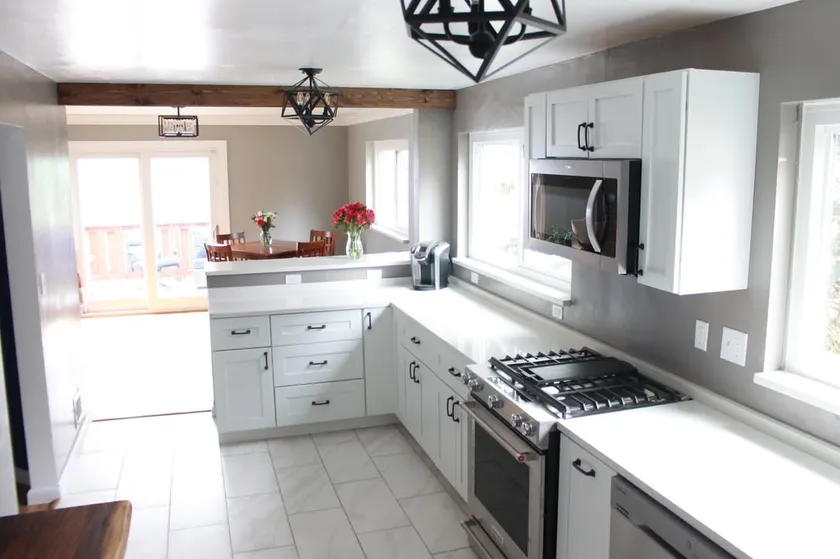Charming 3 BR Home w/ Garage. Walk to Grandview - Image 1