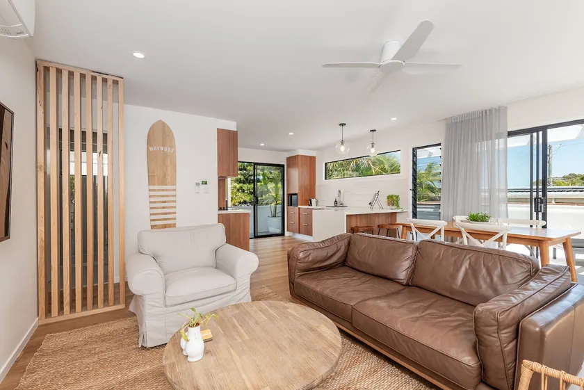 3 Sandybottoms Noosa Heads w Luxe Private Sun Deck - Image 1