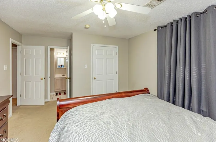Fully Furnished Condo near Beach/ Casinos Chevron, Ingalls, and Port - Image 1
