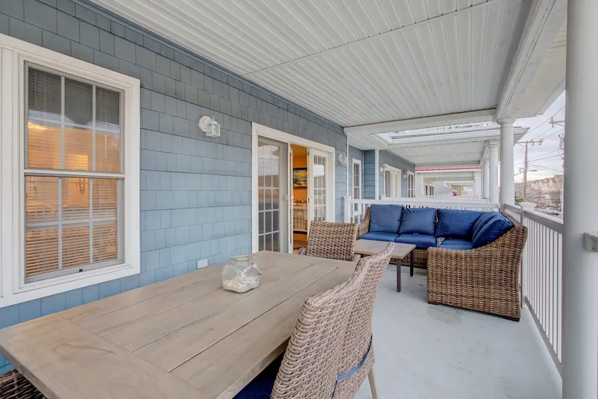 3BR on Asbury Ave- beach tags & 1 parking spot included! - Image 1