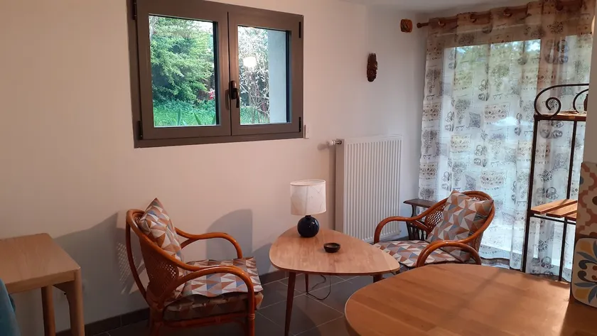 L'Arbrisier, 2* furnished tourist accommodation. - Image 1