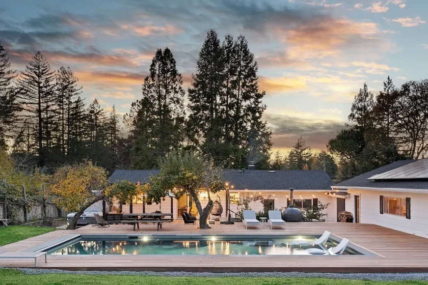 Sonoma Retreat w/Pool/Spa/Barn/OD Kitchen/Orchard - Image 1