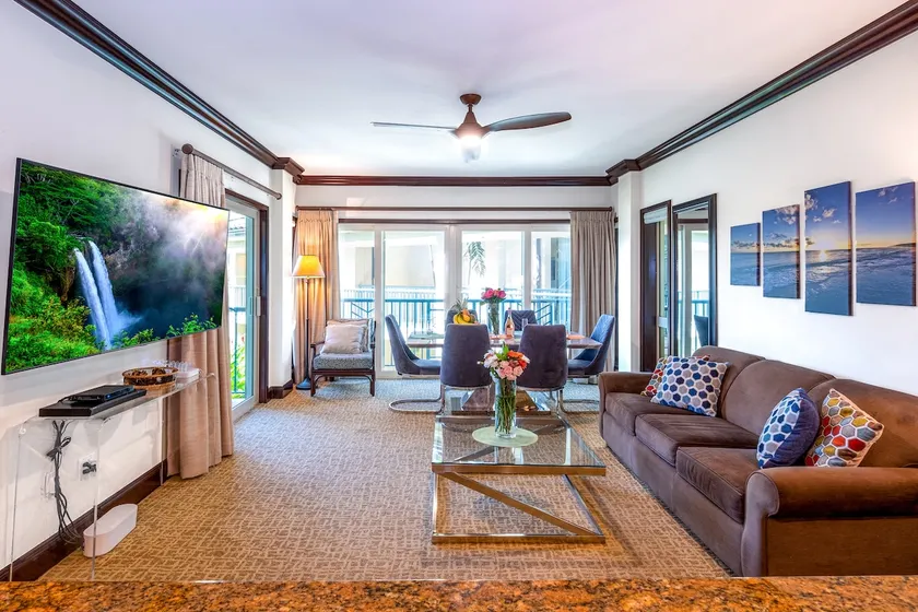 Enjoy Perfect Vacation at Luxury Beach Front Resort. - Image 1