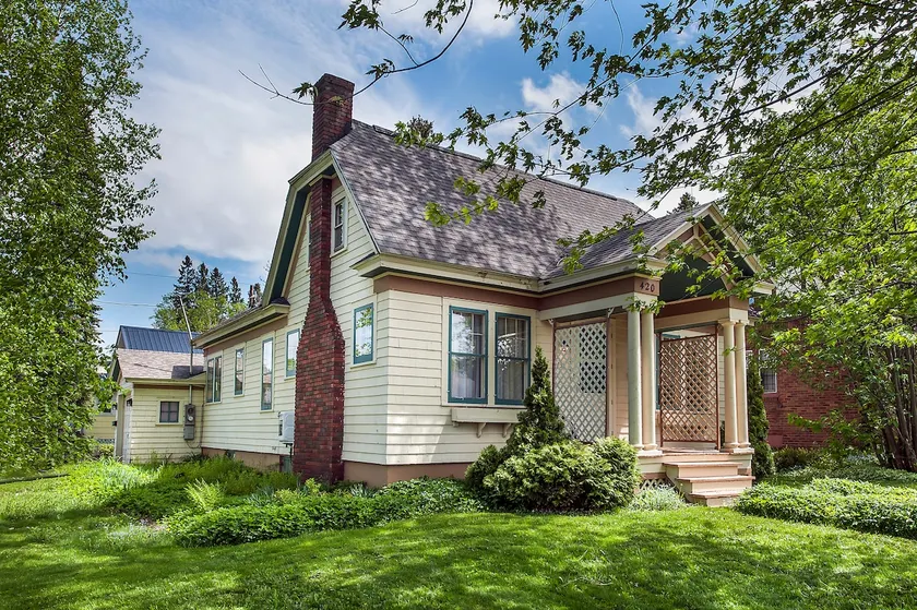 Comfy Homebase for your Upper Peninsula Getaway - Image 1