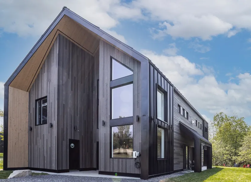 💎SÔ LODGES💎 LUXUEUX CHALET BROMONT / SHEFFORD - Image 1