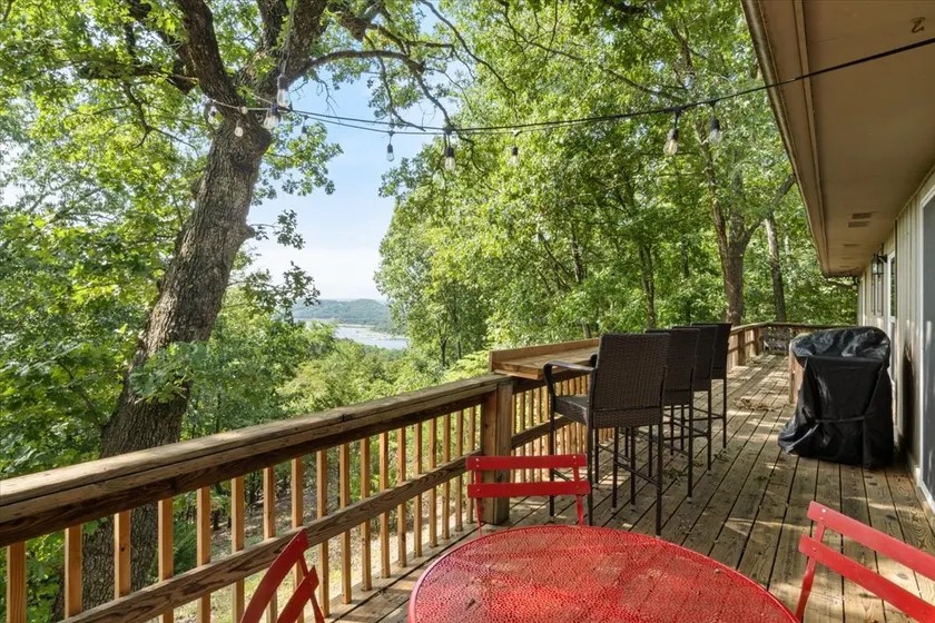 Lake House Landing - Image 1