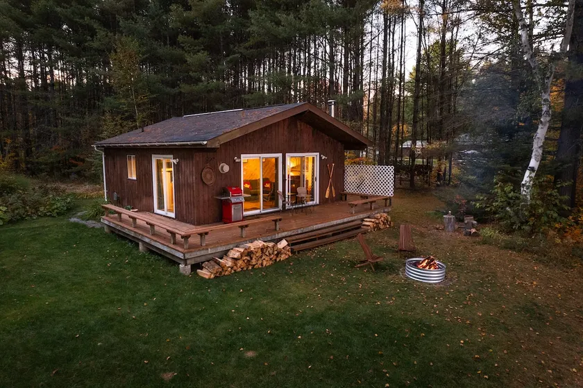 Waterfront Cabin • Kayaks • Canoe •Algonquin Pass - Image 1