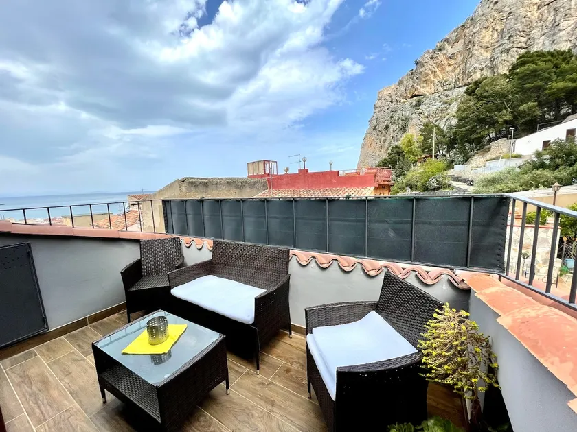Casa le Maioliche (by Housilia) - Image 1