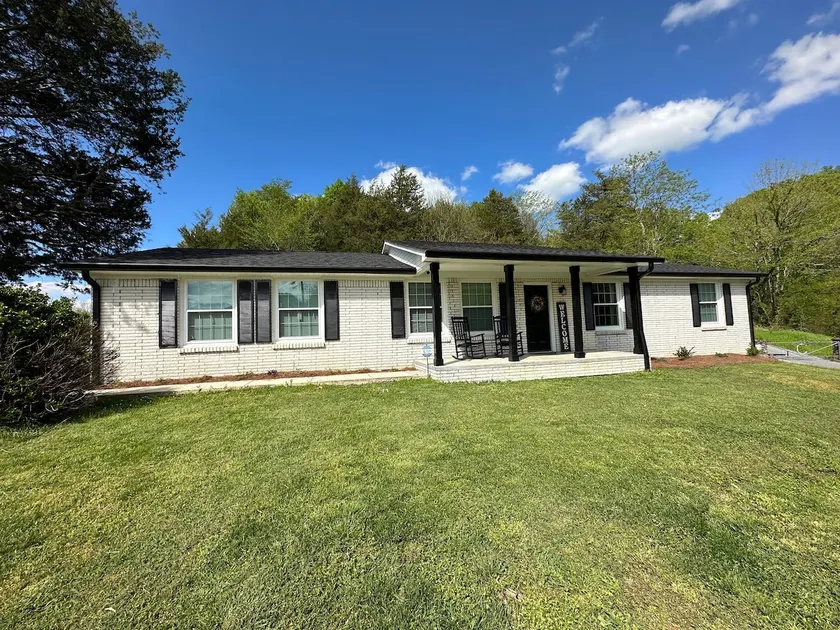 Gainesboro, TN, Dale Hollow Lake - Image 1