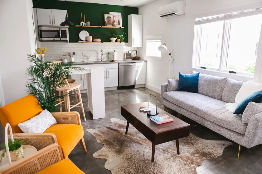 Bright & Cozy in Chattanooga's Southside - Image 1