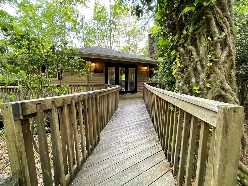 Spacious Brevard Cabin w/ Views & Pool/Golf/Lake - Image 1