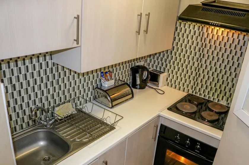 Private, Quiet, Cozy Apartment 10min to town - Image 1