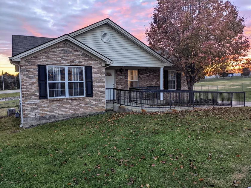 2-Bedroom Home, Quiet Area - Image 1