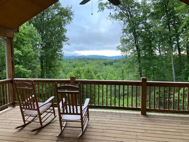Lookout Lodge - Image 1