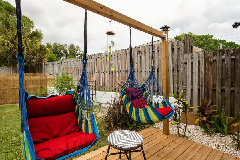 Cute Little Getaway - Image 1