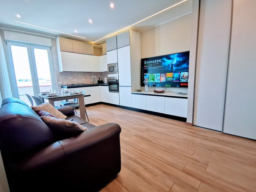 Belvedere Attic ★★★★★ | Super Central | ☀Seaview ☀ - Image 1