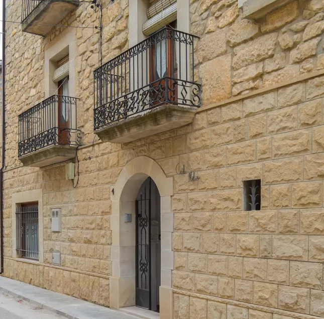Cal Milio - Premium Rural Accommodation in Segrià - Image 1