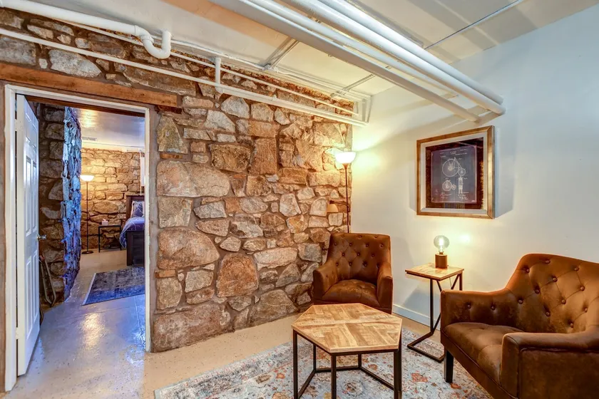 The Murphy Suite at the Mansion by the Square - Image 1