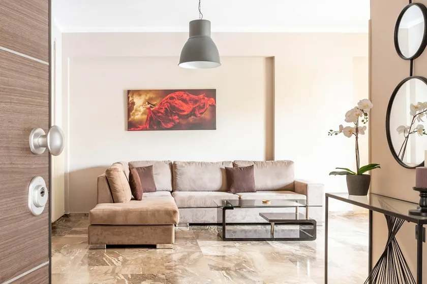 Beautiful, comfortable, recently renovated apartment! - Image 1