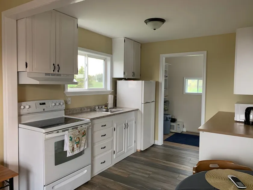 Ocean View Cottage - Image 1