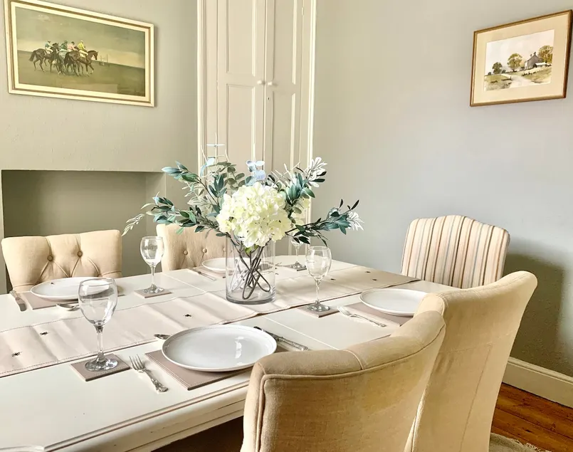 Lovely 3 bed house in the heart of Cheltenham - Image 1