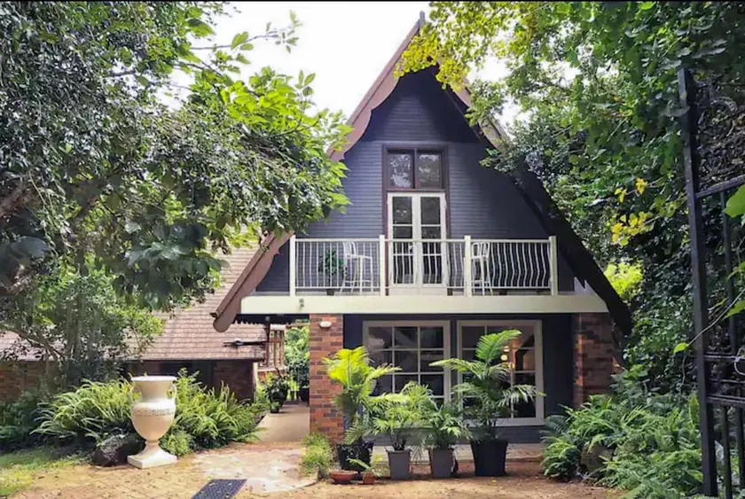 Beautiful View Park Villa - Image 1