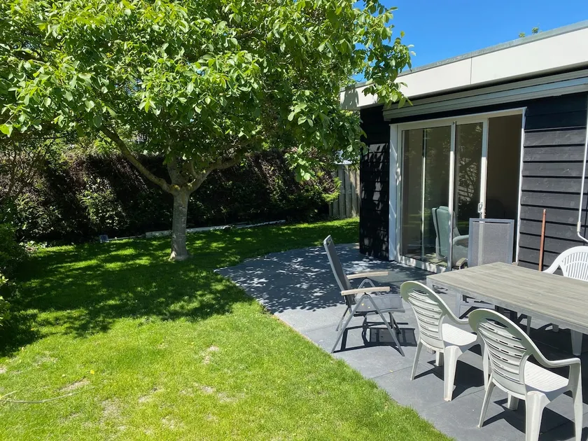 House in a quiet location in Zeeland 2 - Image 1
